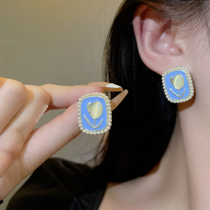 

HEYu Tulip Flower Pearl Earrings for Women Korea Style Simple Rectangle Stud Earring Fashion Party Jewelry Accessories