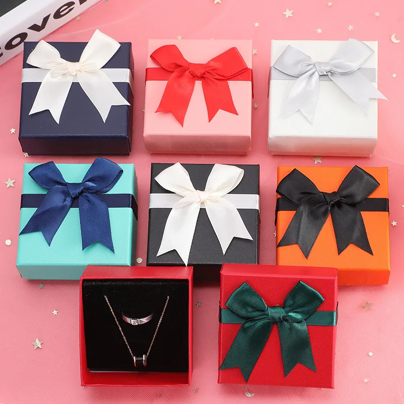 

Симпатичная бумажная Подарочная коробка для ювелирных изделий конфетных цветов с бантом для женщин, ожерелье, кольцо, серьги, фотография, милые ювелирные коробки для упаковки
