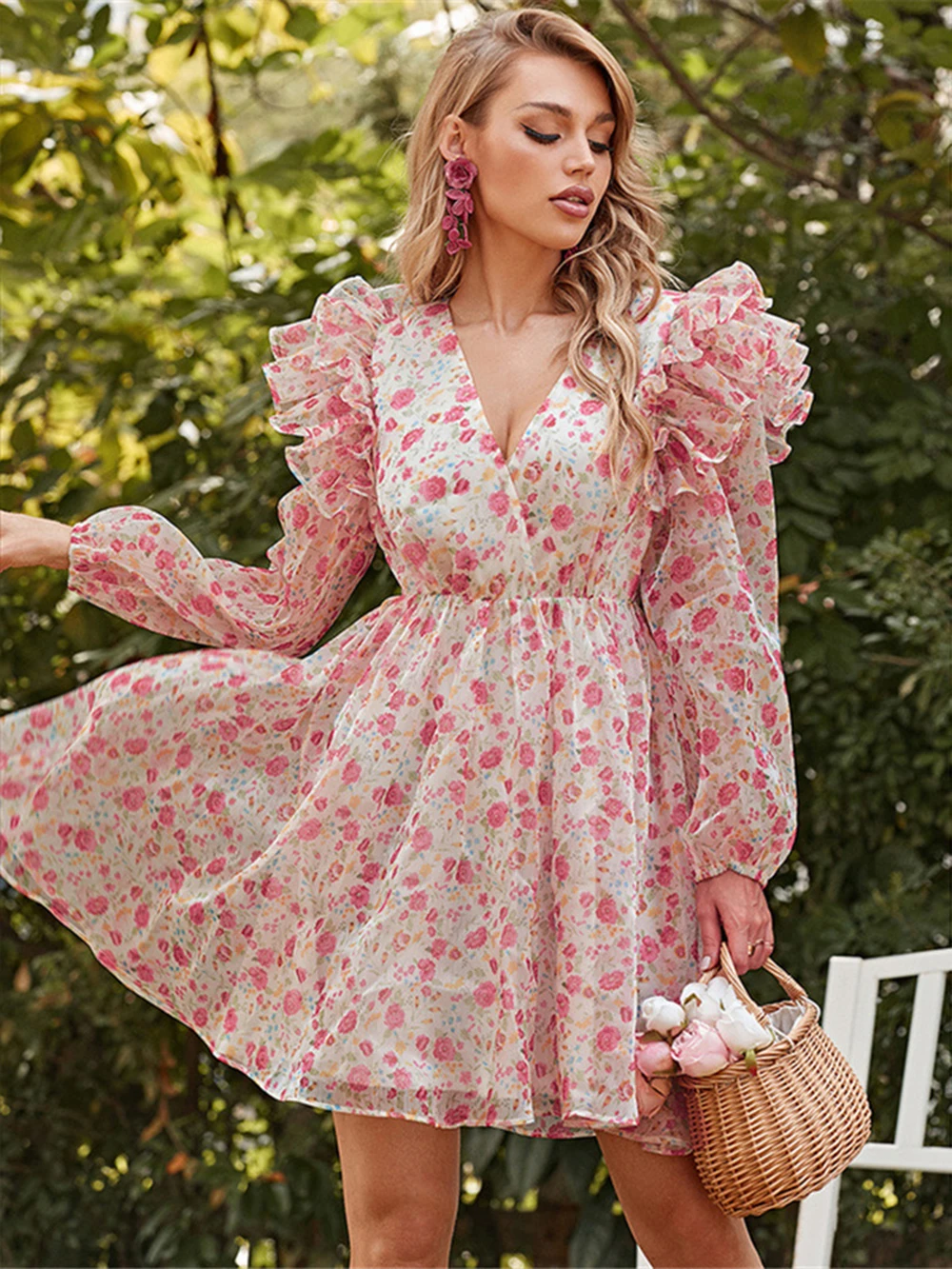 Summer Holiday Dress Ruffles Short Party Dress V-Neck Above Knee Ruffles Puffy Sleeves Graduation Dress Formal Dress