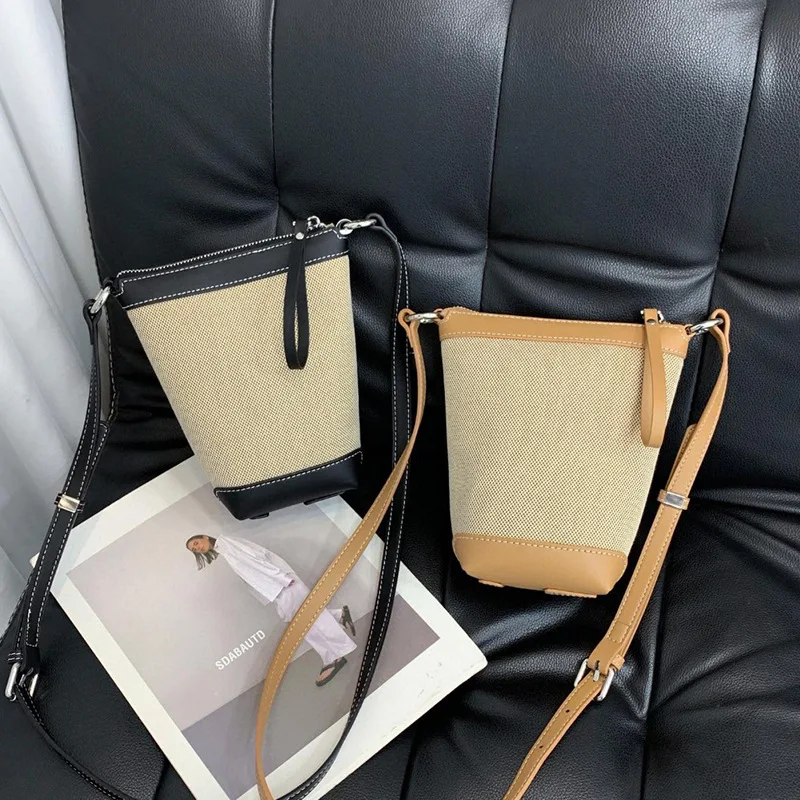 Маленькая женская сумка универсальная для мобильного телефона