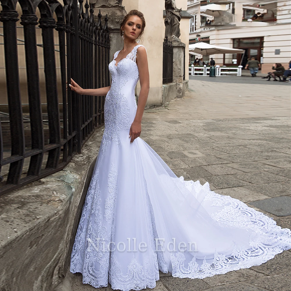 

Nicolle Eden Mermaid Wedding Dresses Button Back Delicate Lace Appliques Formal Bride Gown Vestido De Casamento Custom Made