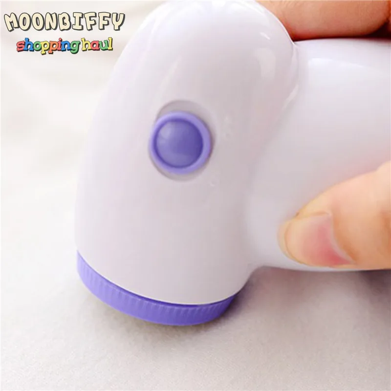

Clothes Hair Remover Mini Electric Hair Clipper Battery Clothes Ball Trimmer Portable Battery Type Machine Sweater Lint Remover