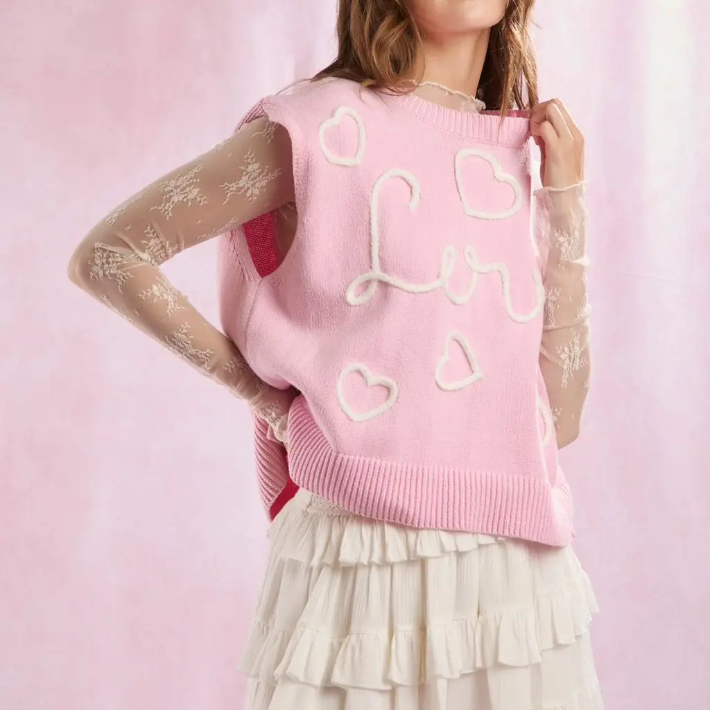 Combhasaki Women Valentine's Day Y2K Cute Heart Letter Decor Sweater Vest O-Neck Side Slit Sleeveless Knitwear Pullover Jumpers