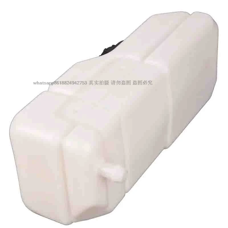 Охлаждающая жидкость радиатора резервуара для воды 6736379 ​ Для мини-погрузчика