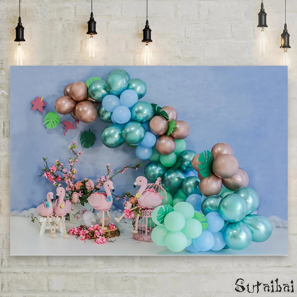 

Фон для фотосъемки с изображением зеленого воздушного шара фламинго и девушки