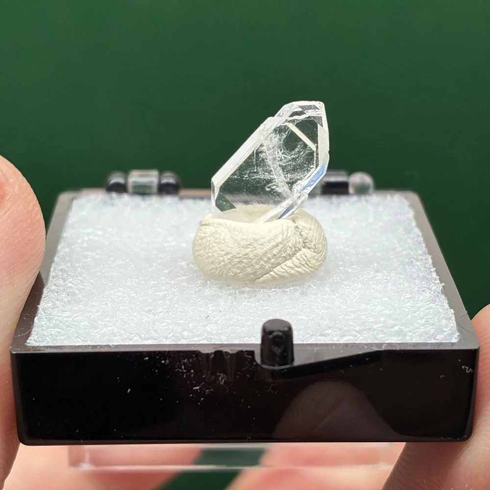 

Натуральный фейденный кварц Tabular (Tabby) из Пакистана