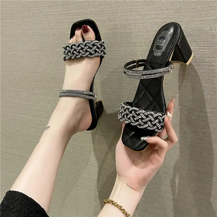 

2022 New Sequined Women's Slippers Summer Sandals and Slippers Ladies Square Heel Classic Shoes 35-39 Square Toe Square Heel