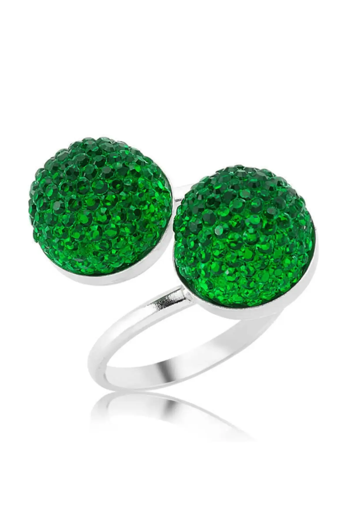 

Серебряное кольцо с кубическим цирконием