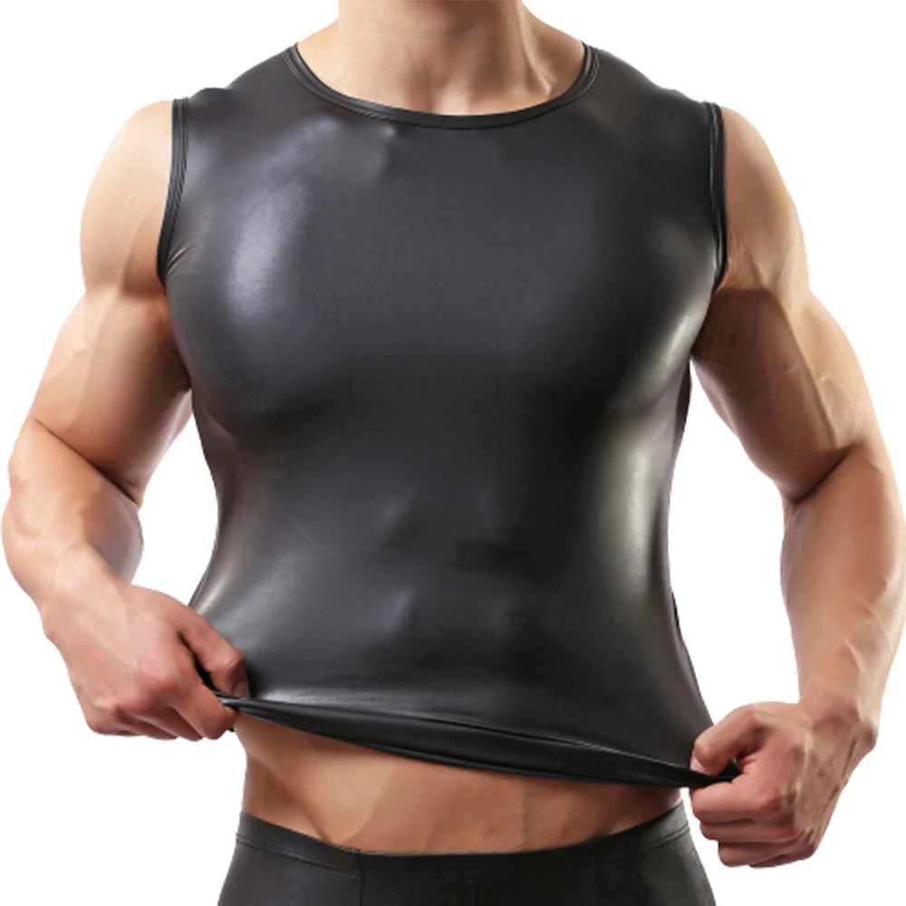 Рисунок 4 - Мужской жилет из искусственной кожи без рукавов