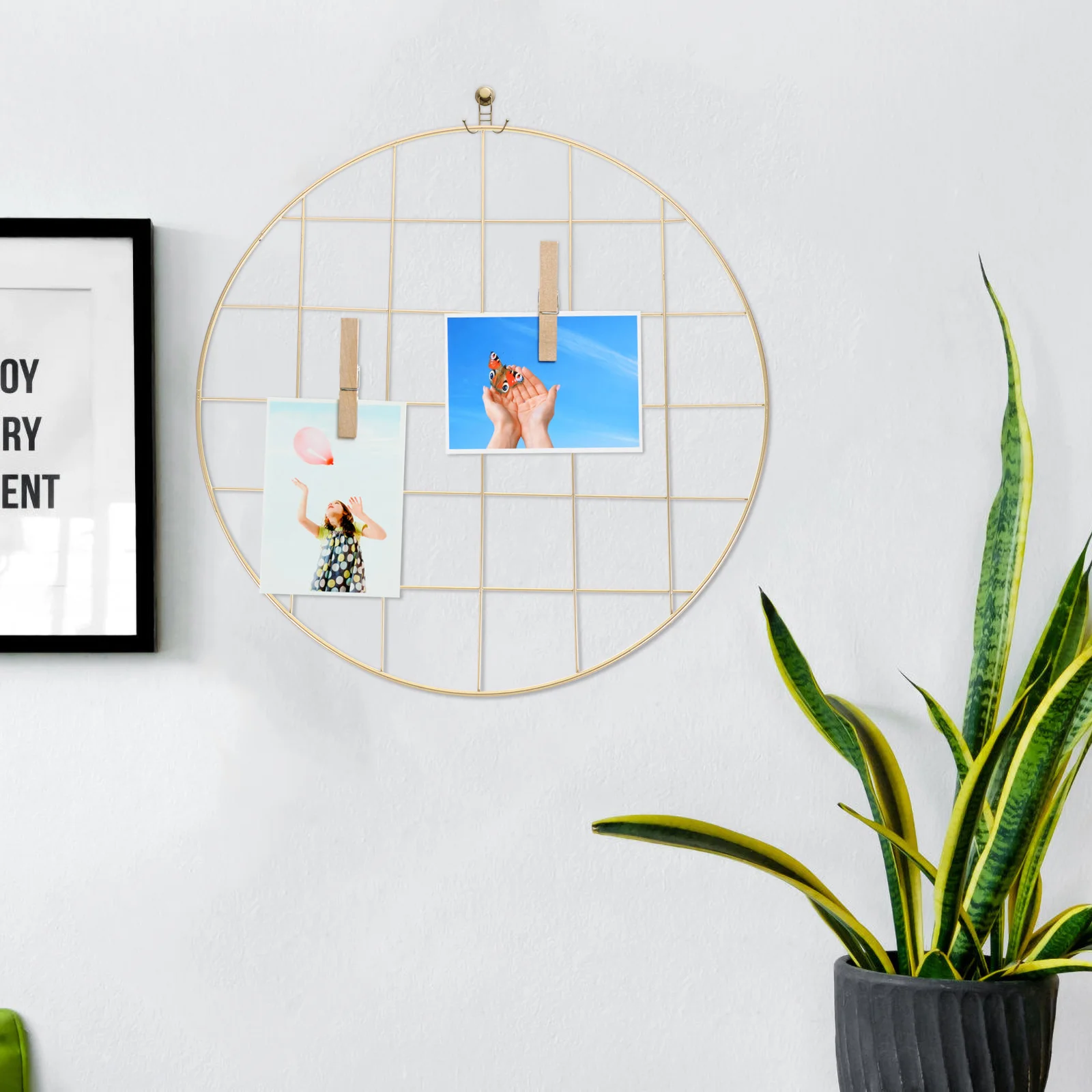 

Storage Basket Photo Display Net Coat Rack Shelf Iron Adornment Creative Wall Decoration Black Ornament Background Frame Stand