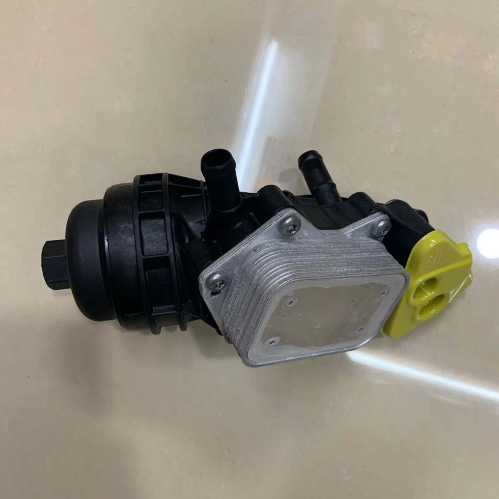 Корпус масляного фильтра с кулером 2701800810 2701800500 2701800610 для CLA 160 180 200 220 250