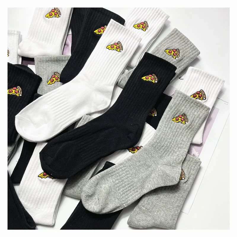 

Japanese fashion brand Human Made cartoon pizza Hamburg embroidered socks men's and women's sports medium tube cotton socks