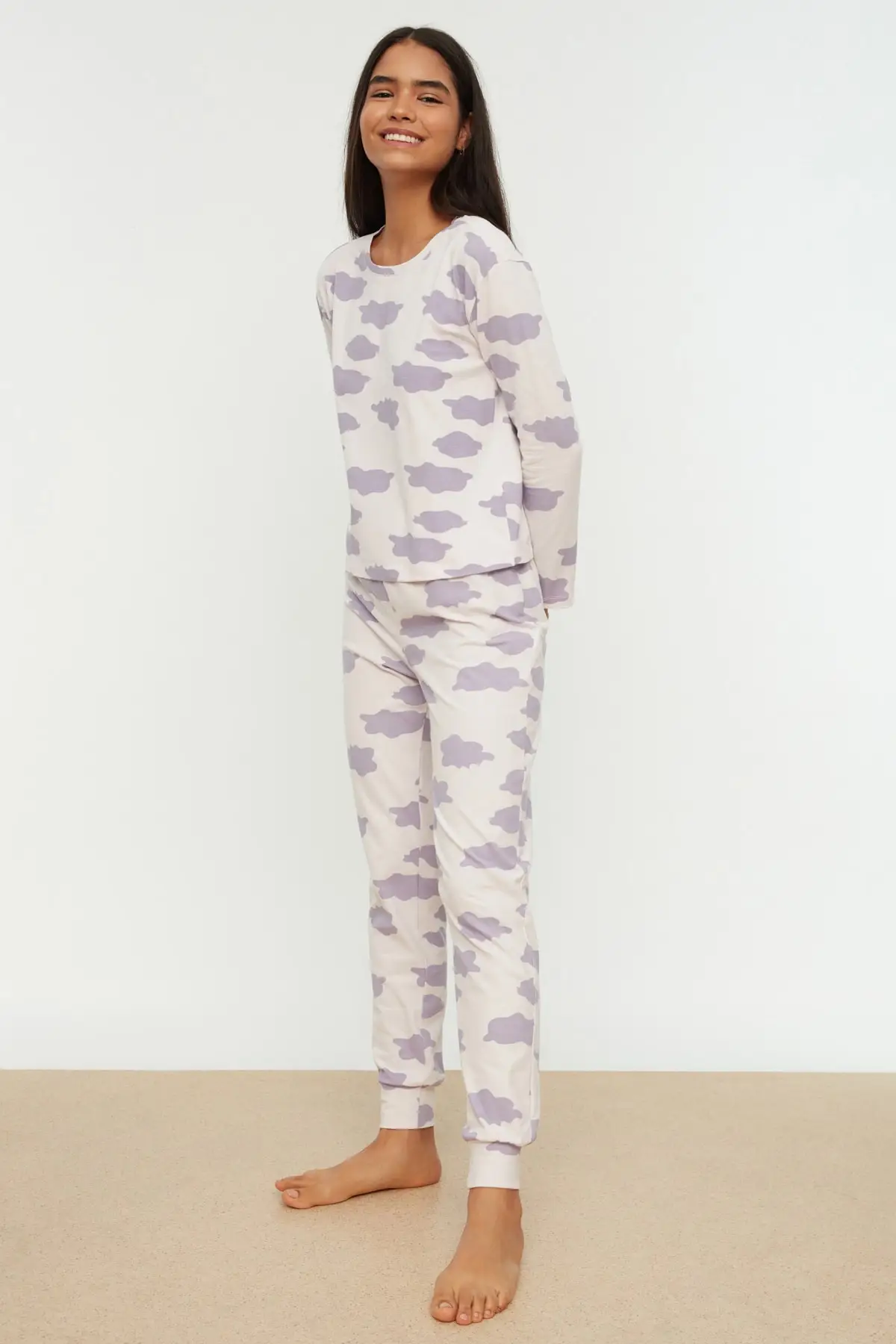 

Trendyol Heart Knitted Pajamas Set THMAW21PT0566