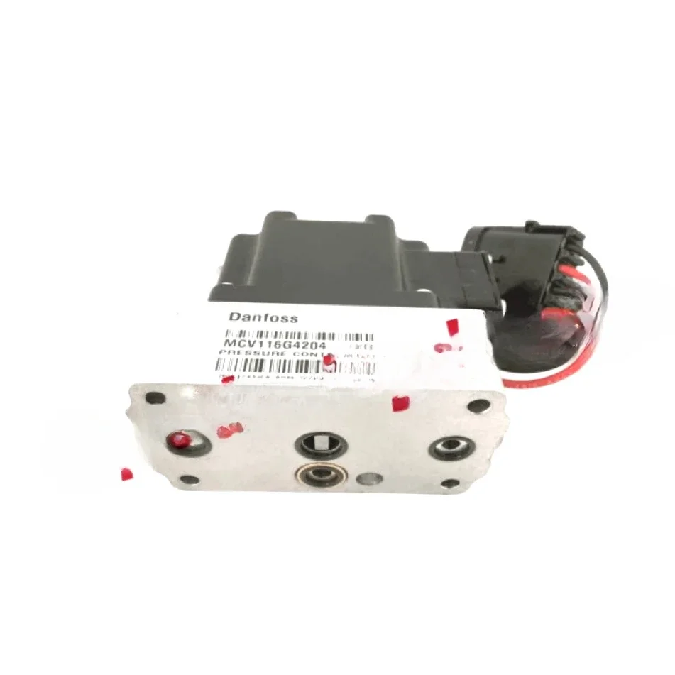 MCV116B2102D MCV116A3102 MCV116G4204 MCV116A3501 MCV116G4201 MCV116A3201 Новый электромагнитный клапан Danfoss