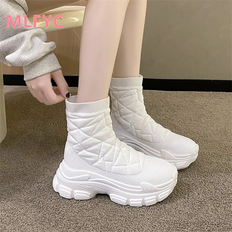 

2023 Autumn/Winter New Short Boots Thick Sole Versatile Elastic Socks Thick Sole sneakers Casual mujer Boots black boots