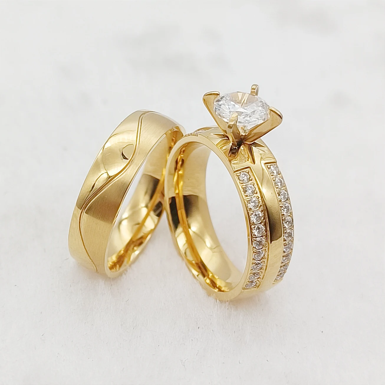 

Западная Свадебная версия для мужчин и женщин, позолоченные ювелирные изделия из 18-каратного золота, крупный камень с фианитами