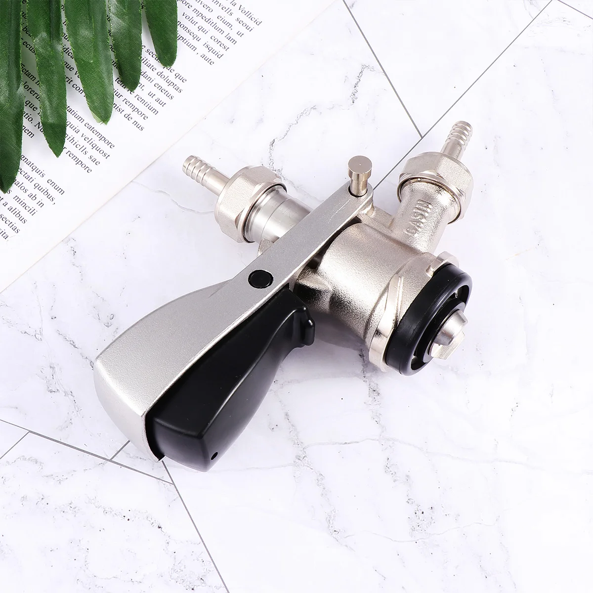 

Stainless Steel D Type Beer Dispenser Relief Brew Machine Tower Connector Home Brewing Restaurant Hotels Bar Tap