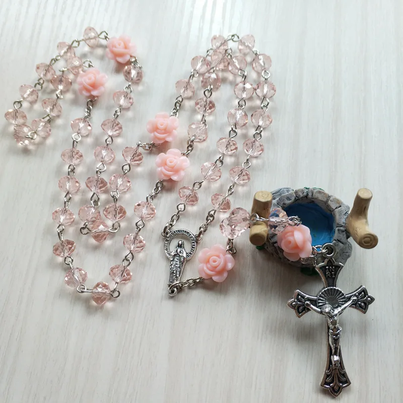 

Rosary Alloy Pink Crystal Rose Catholic Prayer Beads Christ Jesus Cross Necklace for Women Religious Pendant Party Gift Acrylic