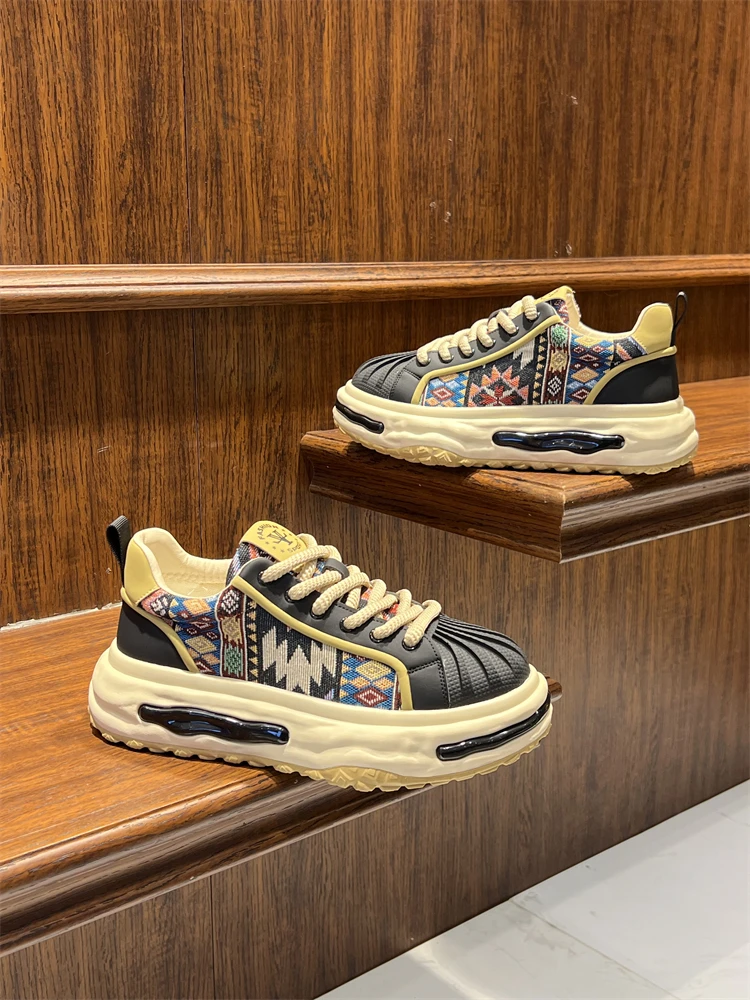 Повседневные кроссовки с растворенной подошвой. Мужские осенне-зимние белые