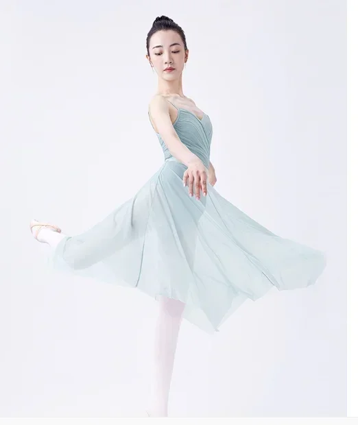 Женское трико для танцев балетное Плиссированное боди с V-образным вырезом