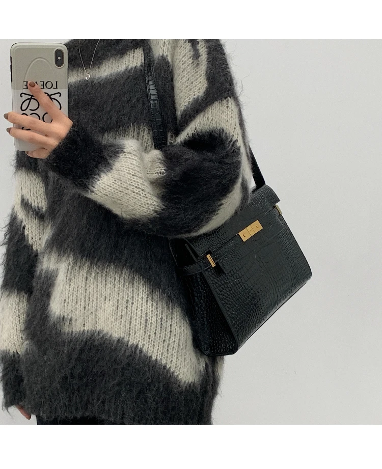 

ZCSMLL Mohair Striped Oversized Sweater Pullover Women Winter 2020 Long Loose Knitted Sweater Korean Fashion Clothing