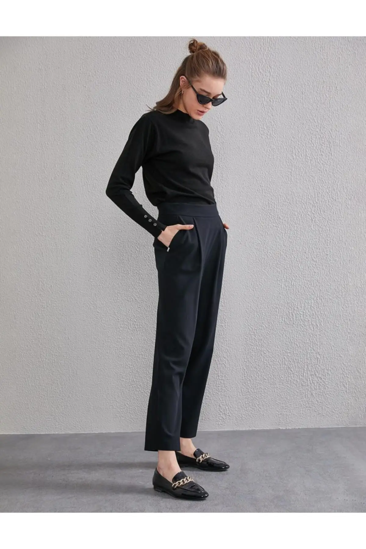

Comfortable Cut Pleated Pants Women's Islamic Clothing Pants