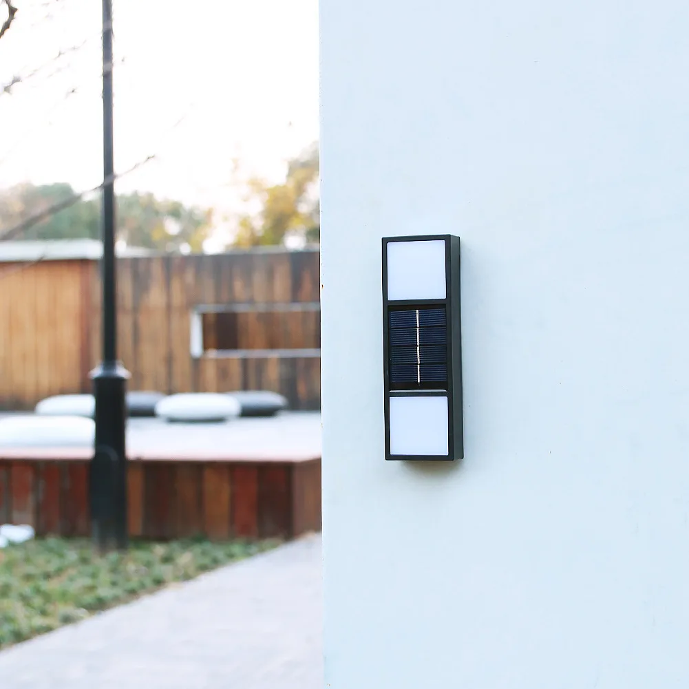 

Solar Energy Saving Lamp Outdoor Courtyard Multi-scene Use to Ensure Enough Sunshine