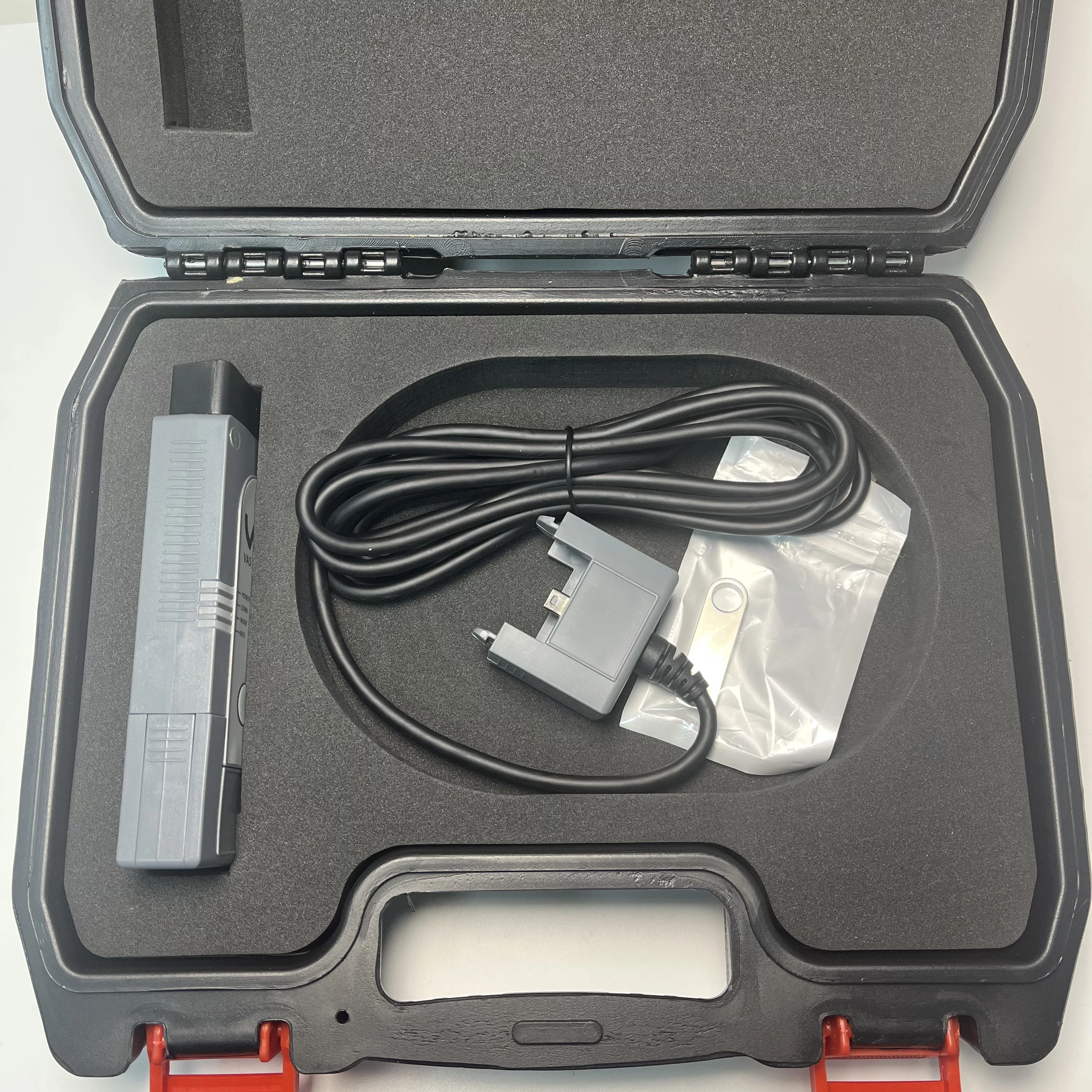 

Обновление прошивки 6154A ODIS NEW V23.01 Работает с онлайн-аккаунтом Оригинальный корпус 6154 WIFI USB OBD2 Инструмент диагностики сканера