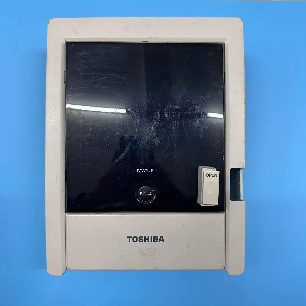 

Shell Top Cover for Toshiba B-EV4T B-EV4T-GS14-QM-R Printter Barcode Print Used And Good Condition
