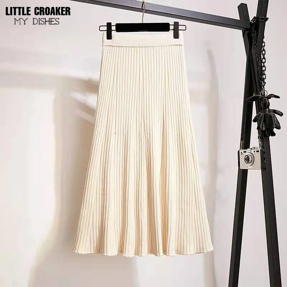 

2022 Fashion Autumn Winter Knitted Midi Long Pleated Skirt Women Korean Style Blue Mid-Length High Waist Skirt Female Clothes