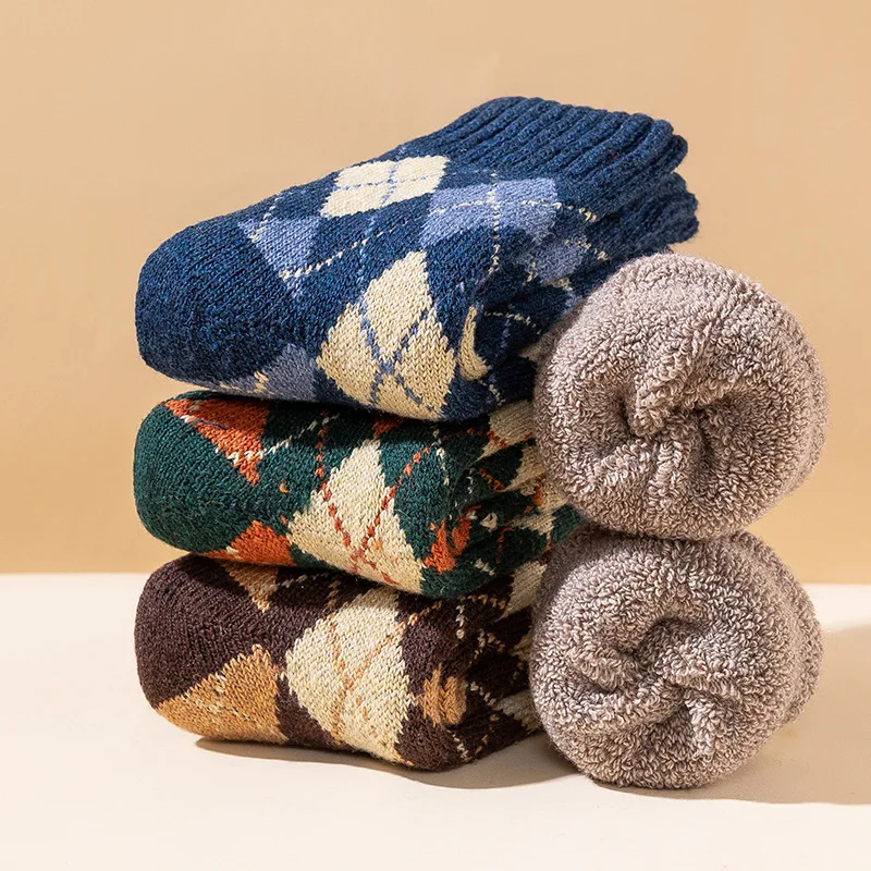 

Женские шерстяные носки, японские Сладости, утепленные женские милые махровые кавайные зимние забавные флисовые модные теплые белые женские ретро носки с принтом