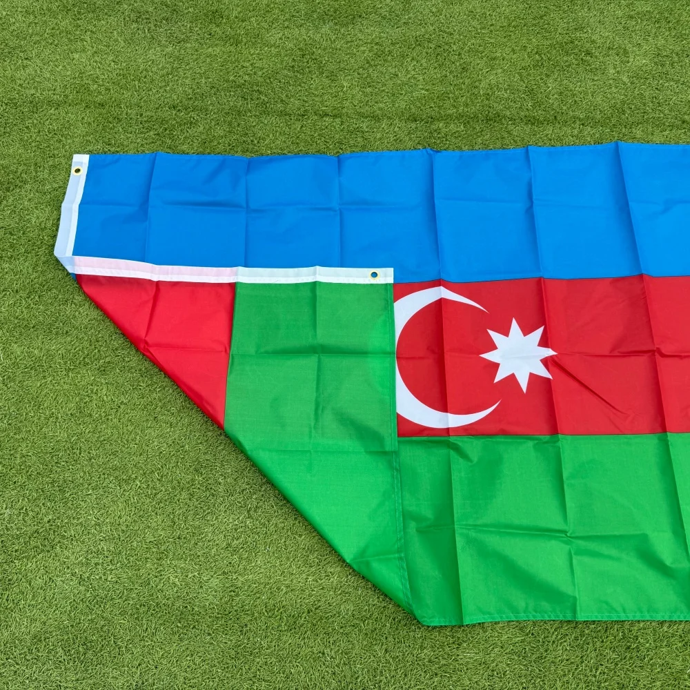 Фото Флаг Азербайджана FlagGo, 150x90 см (3x5 футов), сине-красно-зеленый, с полумесяцем и 8-конечной звездой, полиэстер, двойная строчка, для улицы и дома №4