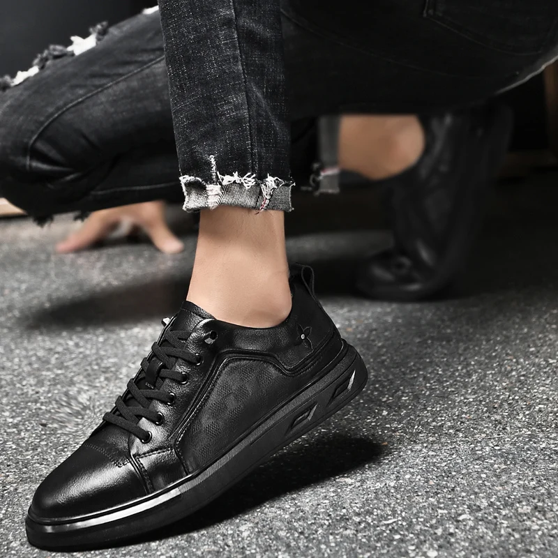 Men Casual Shoes Fashion Elevator Shoes Leather Sneakers Height Increase Heels 5CM Unisex Lift Inserts sports Plus Size 38-45