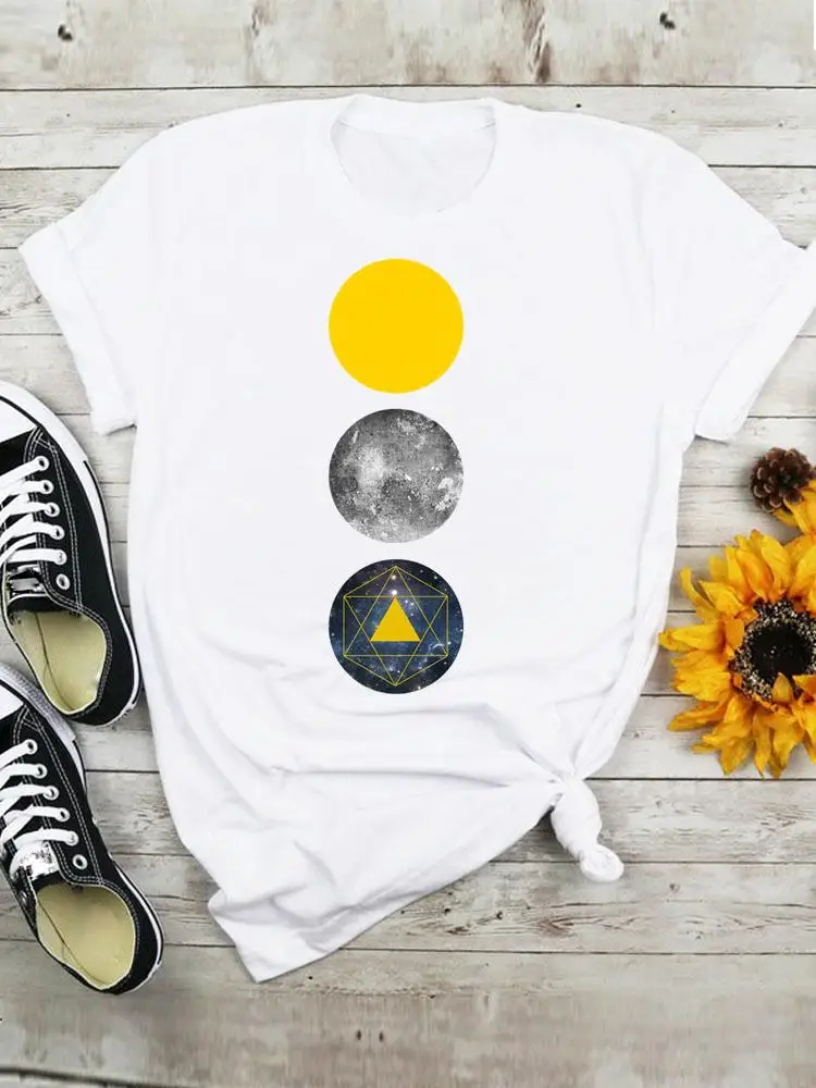 

Женский топ, футболка, футболка с графическим рисунком, женская одежда, новый тренд с геометрическим рисунком 90-х, летняя модная одежда с кор...