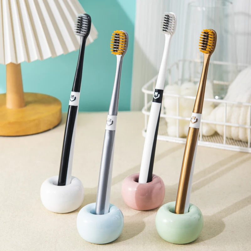 2pcs in one Bag Soft Toothbrush Family Usage Used by Lovers Teeth Tooth Travel Toothbrush