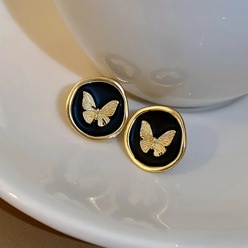 Новые модные корейские милые серьги-гвоздики в виде бабочки для женщин