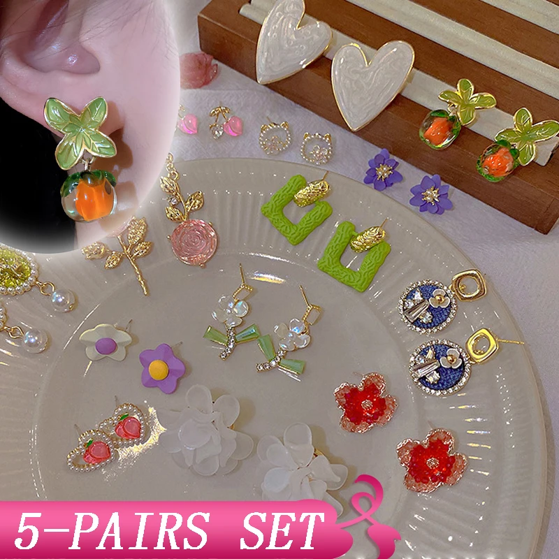 

Fashion Jewelry Accessories Cute Stud Earrings for Girls Simplicity Retro Butterfly Imitation Pearl Banquet Female Hoop Earring