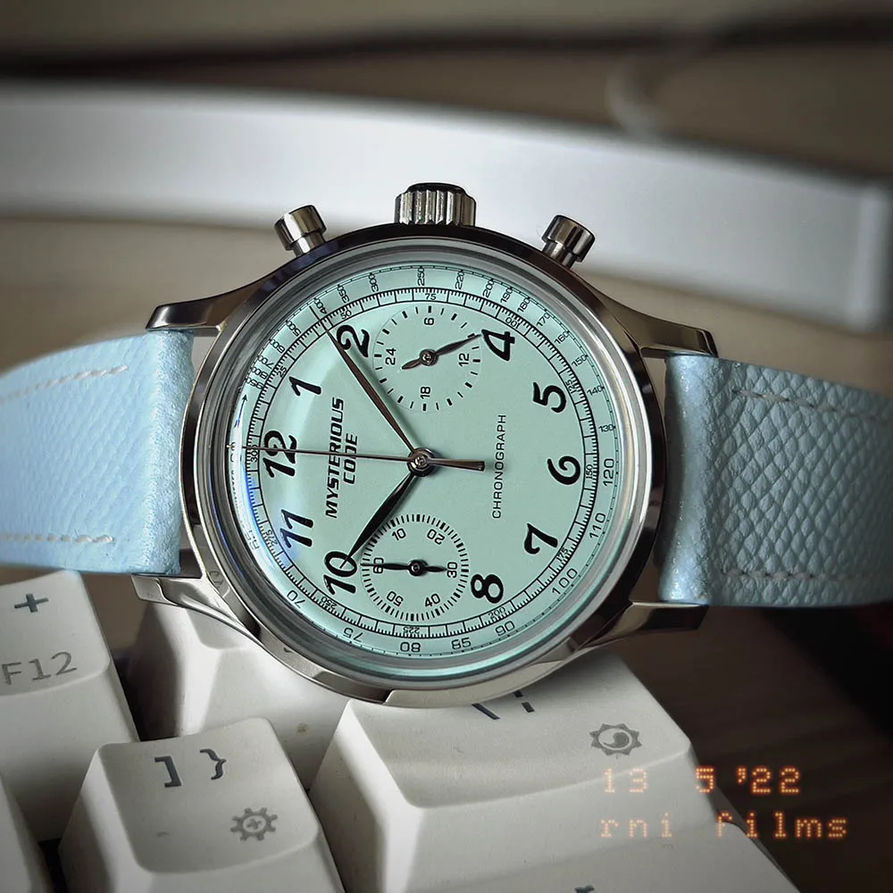 Женские кварцевые часы с хронографом и кожаным ремешком 35 мм