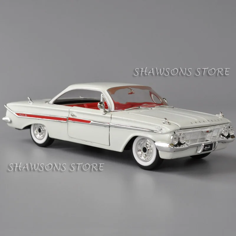 

Jada 1:24 Scale Diecast Metal Vintage Car Model Toys 1961 Chevy Impala Miniature Replica Collectible