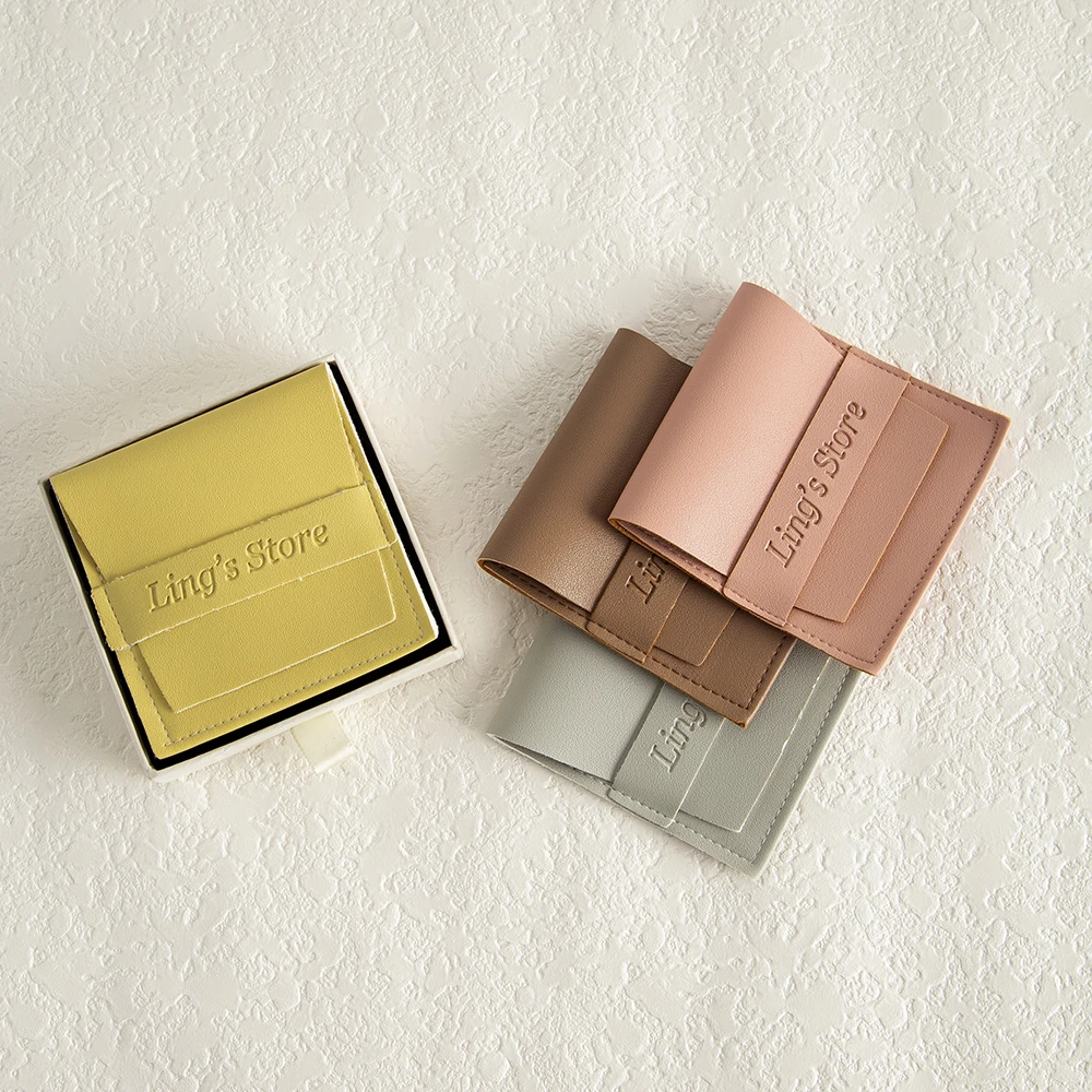 Пользовательский логотип 8x8 см сумка для ювелирных изделий из искусственной кожи