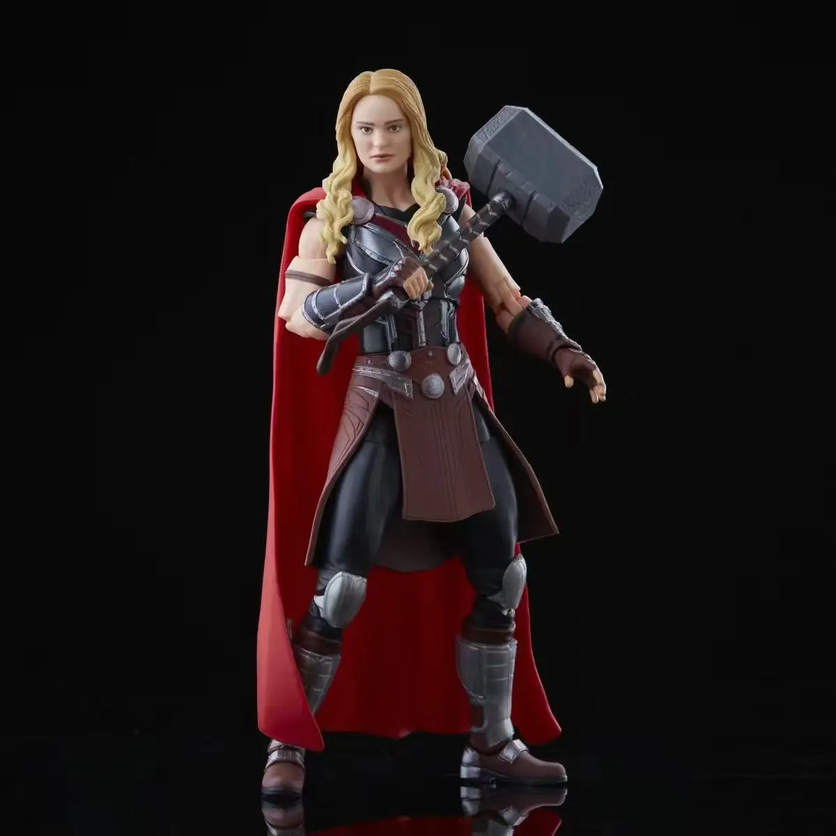 Фигурка Marvel: Тор: Любовь и гром, Женщина-Тор, ML Marvel Legends, 6-дюймовая подвижная фигурка-модель (art.: 3920d7df34bd2) - 3920d7df34bd2