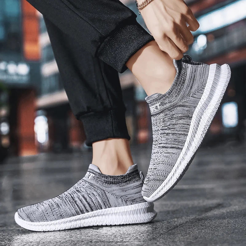 

2023 Men Sneakers Running Shoes Women Sport Shoes Classical Mesh Breathable Casual Shoes Men Fashion Lightweight Sneakers