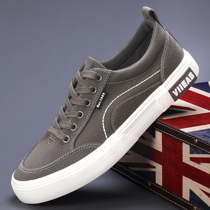 Рисунок 4 - Мужские парусиновые туфли