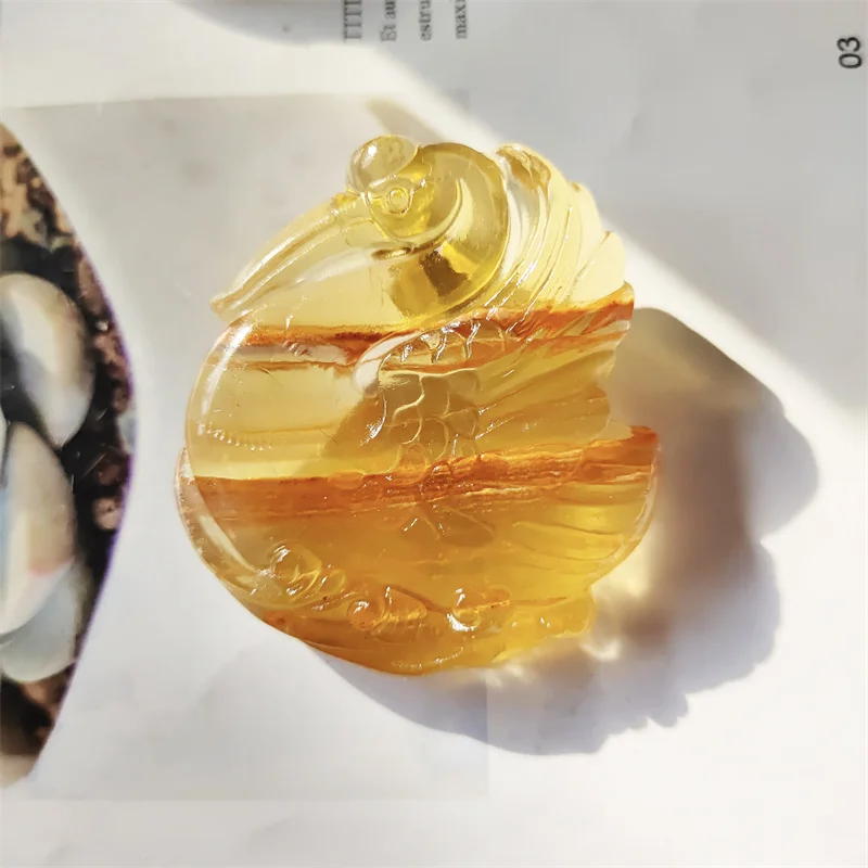 

Yellow Fluorite Swan Natural Stones Carving Polished Quartz Crystal Healing Reiki Gemstones Crafts Home Decoration Gems Gifts