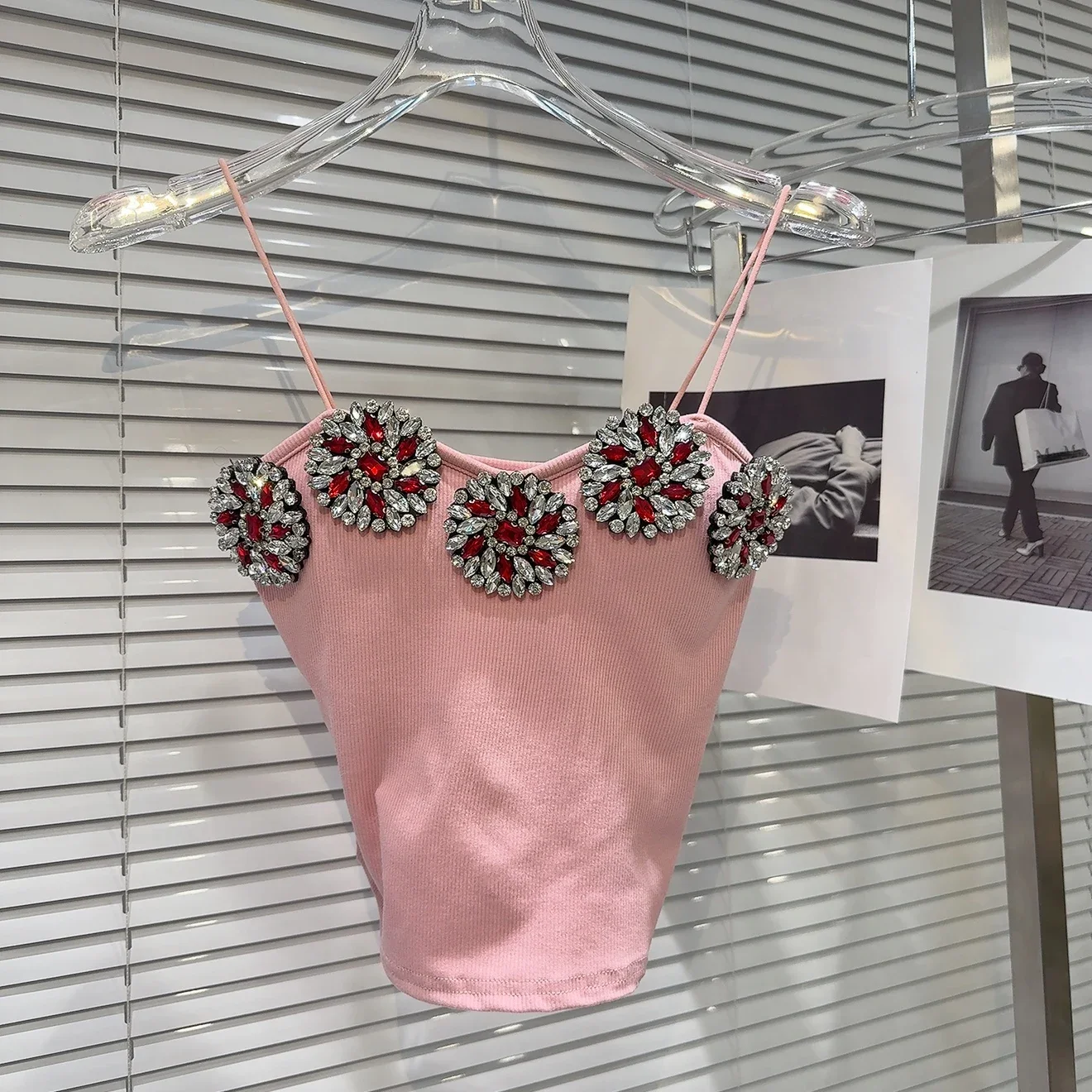 Новинка весны 2024 темпераментный подиумный камзол для женщин тяжелая