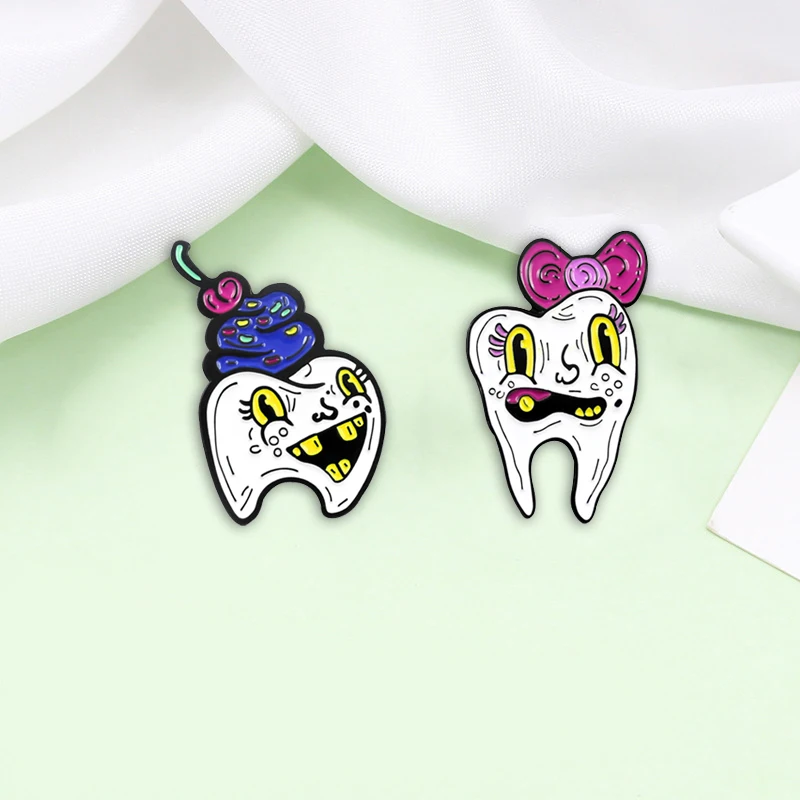

Cartoon Funny Tooth Enamel Pin Alloy Cute Pink Blue Tooth Badge Brooch Clothes Bag Fashion Jewelry Kids Jewelry Gift Accessories