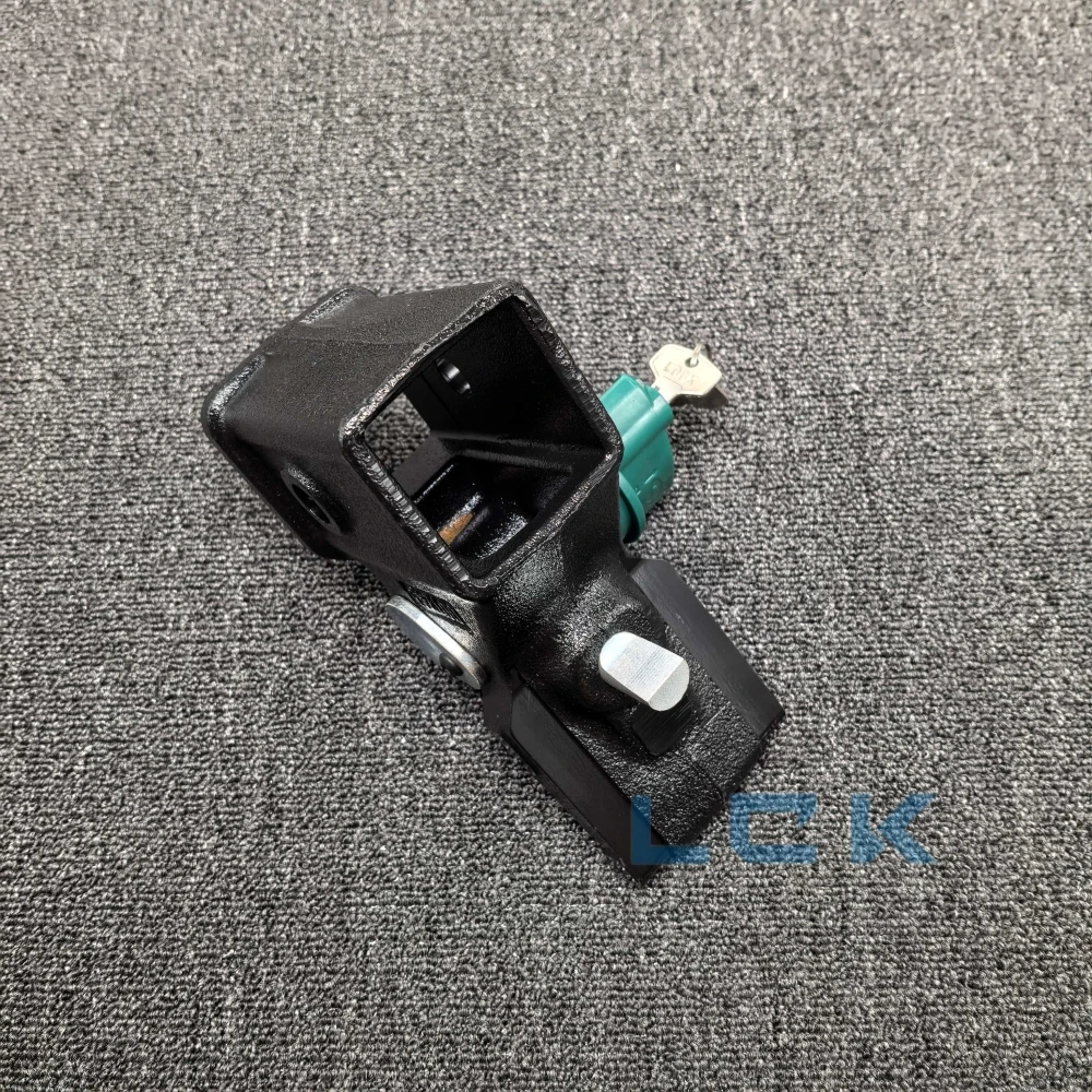 Фото Приемник для буксировки прицепа LR040248 подходит для Discovery 3, Discovery 4, Range Rover Sport 2006-2013 годов выпуска. №4