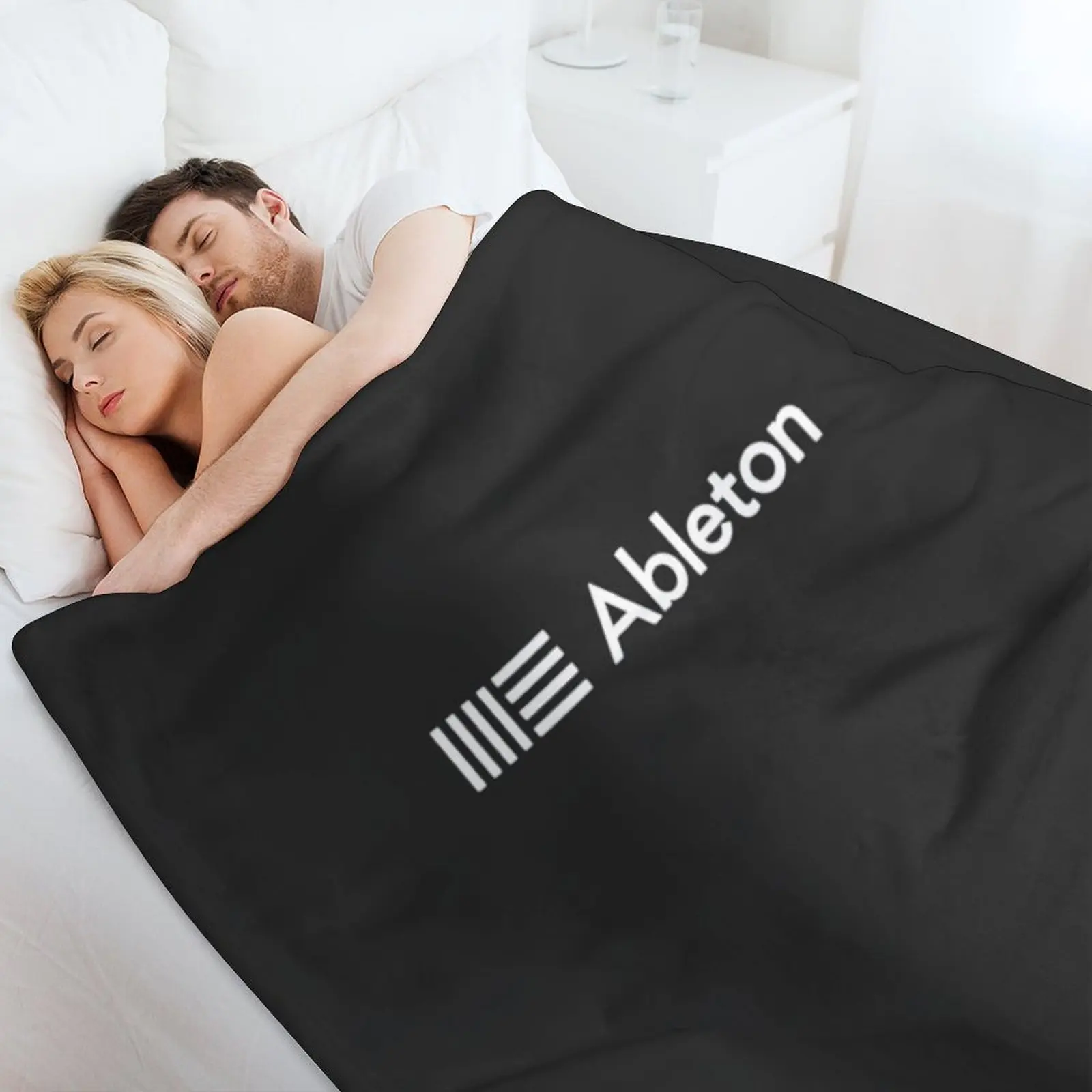 Простая футболка с логотипом Ableton Essential декоративное роскошное дизайнерское