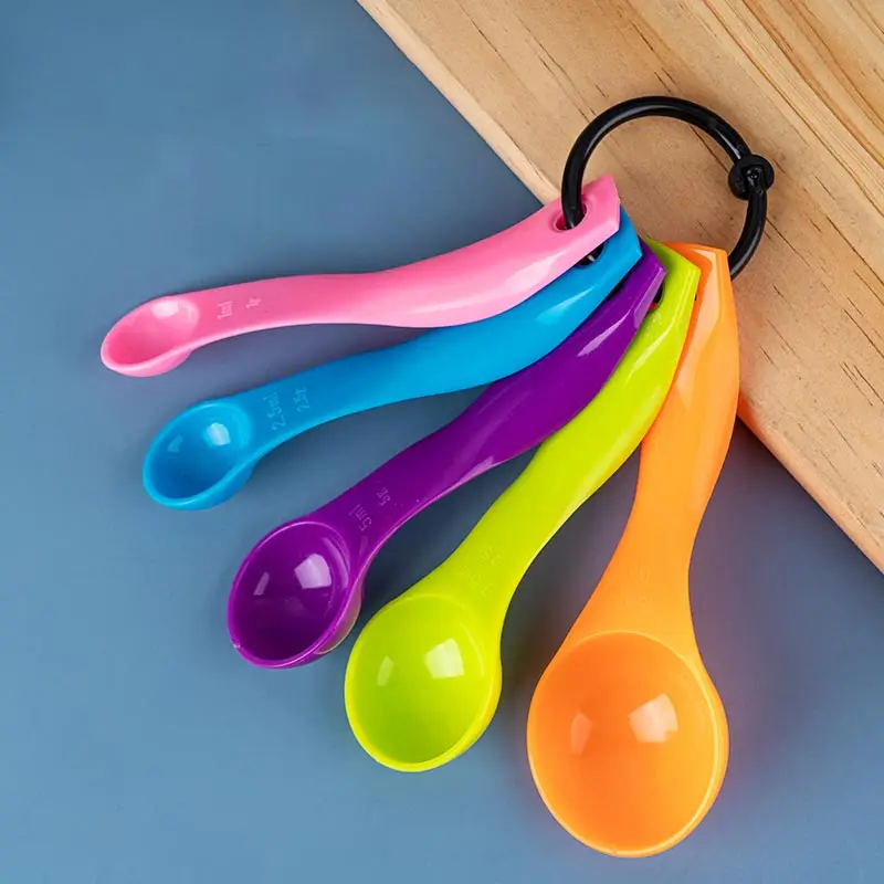 5pcs/set Kitchen Measuring Spoons Colorful Plastic Measuring Cups Child Milk Powder Measure Spoon Kitchen Scale Tools