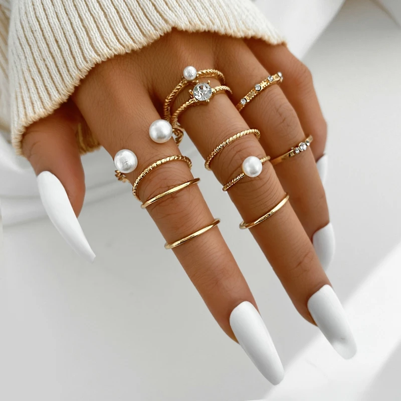 

8 Piece/Set Retro Bohemia Gold Circle Zircon Pearl Ring Set For Women Elegant Vintage Heart Star Geometric Ring Fashion Jewelry